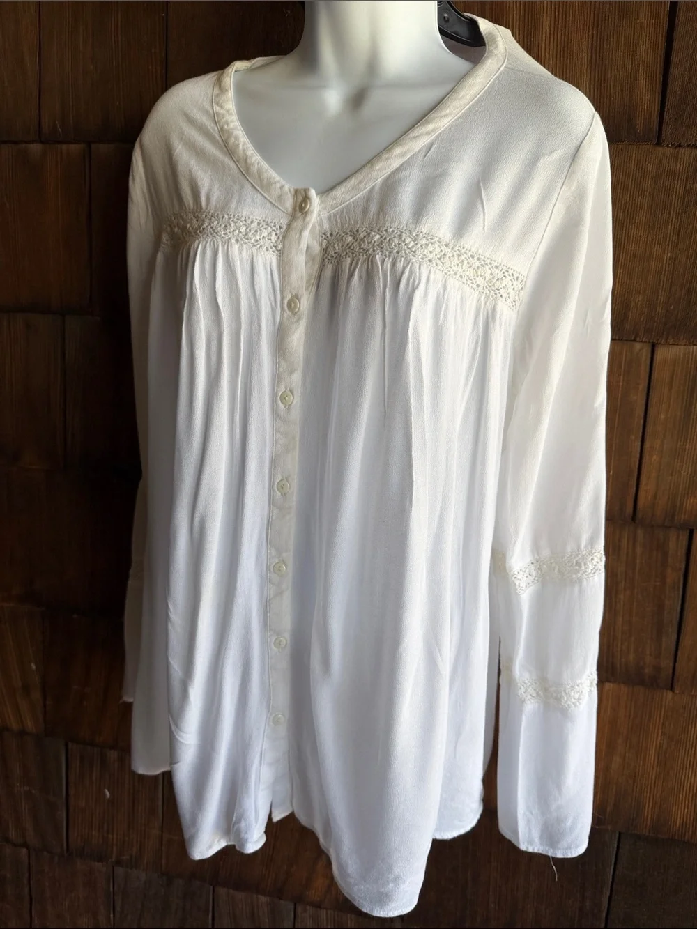 Knox Rose Cream Ivory Crepe Flowy Button-Front Boho Blouse with Lace Trim